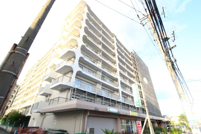 日商岩井綾瀬マンションの画像