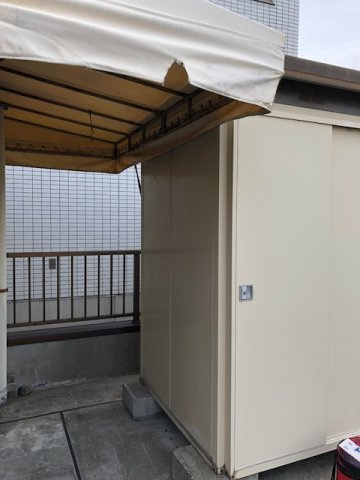 エスポワール東神田ビルのバルコニー