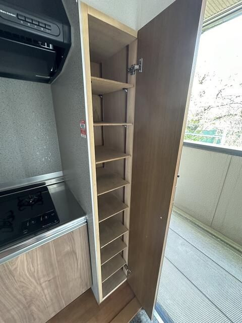 エルピス千葉の玄関