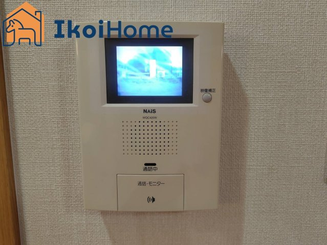 明石市鳥羽　中古一戸建の設備|●年中無休・当日予約可●　カラーモニターインターホン。来客時も安心して対応していただけます。