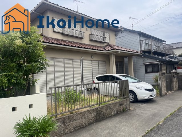 明石市鳥羽　中古一戸建のエントランス|物件・当店の最寄駅まで無料送迎！最短10分で指定場所へお迎えに向かいます！まずはお問い合わせください