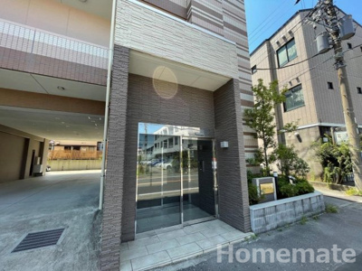 【エントランス】 | レイラニ130フラッツ | エントランス