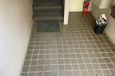 【ロビー】 | 麻布ローヤルコーポ | 建物の内部です