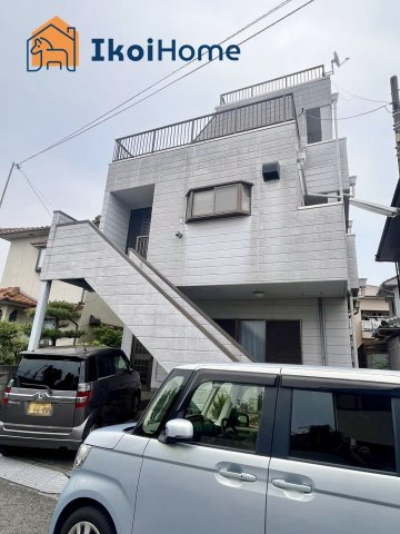 明石市大久保町大窪　中古一戸建　鉄骨造のエントランス|物件・当店の最寄駅まで無料送迎！最短10分で指定場所へお迎えに向かいます！まずはお問い合わせください
