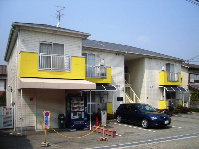 コントラーダ逆瀬川の外観