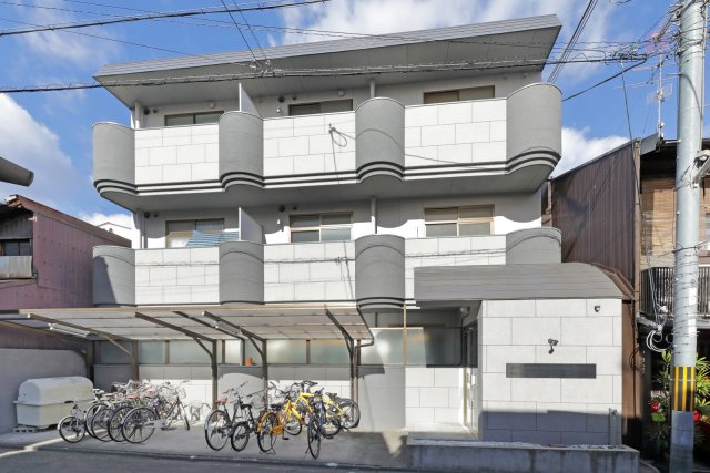 スペシャリー鞍馬口の外観