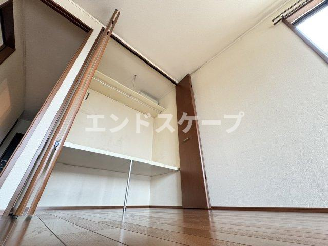 ローレルコートAの収納|高崎、前橋、伊勢崎エリアのお部屋探しはエンドスケープまで！お客様の理想お聞かせ下さい♪