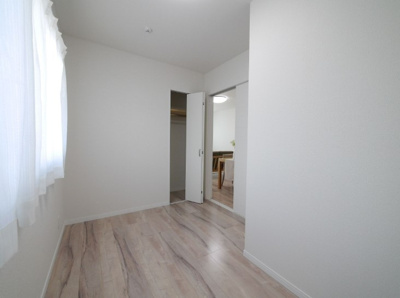 【寝室】 | リテラ空港前Ⅱ　★プライスホームなら仲介手数料0円です★