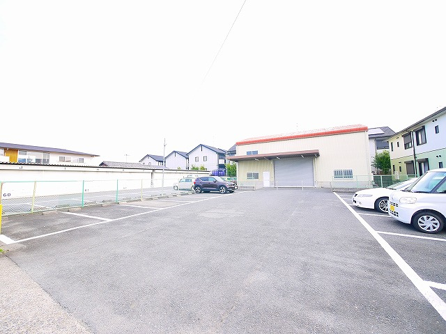 大西駐車場の外観