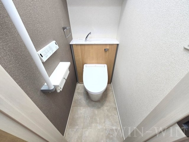 リヴェール カナデ Bのトイレ