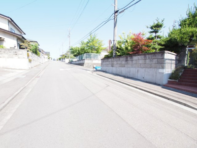 【前面道路含む現地写真】 | 中古戸建 蓬莱町５丁目