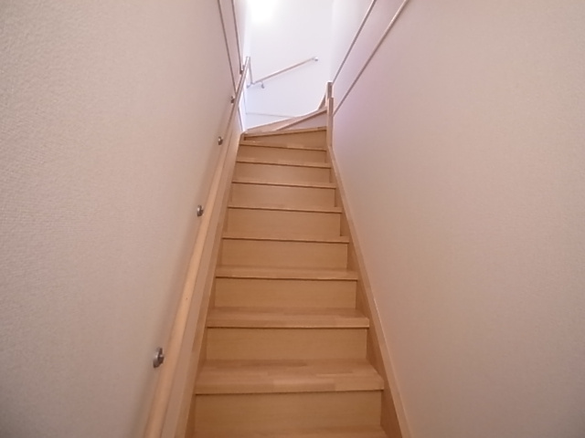 神戸市須磨区離宮前町１丁目のアパート