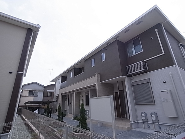 神戸市須磨区離宮前町１丁目のアパートの外観
