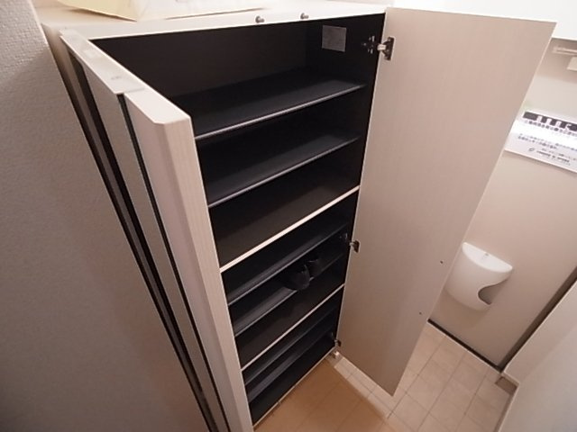 神戸市須磨区離宮前町１丁目のアパート