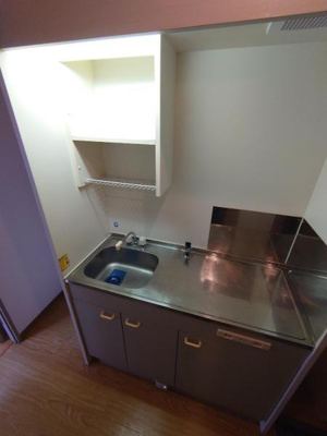 【キッチン】 | ピ・パァルゥ博多 | 別号室の写真になります。現況優先。