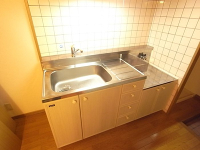 【キッチン】 | シャローム荒江 | 別号室の写真になります。現況優先。