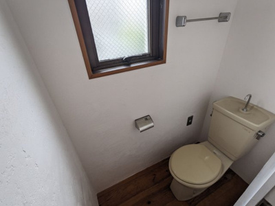 【トイレ】 | フォレスト | 別号室の写真になります。現況優先。