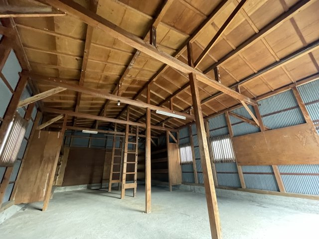 丸内倉庫のエントランス
