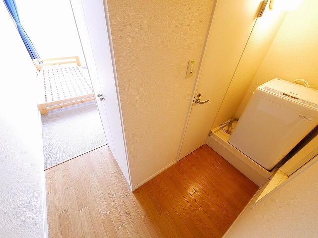 レオパレスＲ１６９ＳＡＫＵＲＡＩの設備|トイレ前