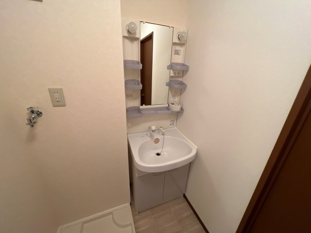 グランフォートＡ棟の独立洗面台