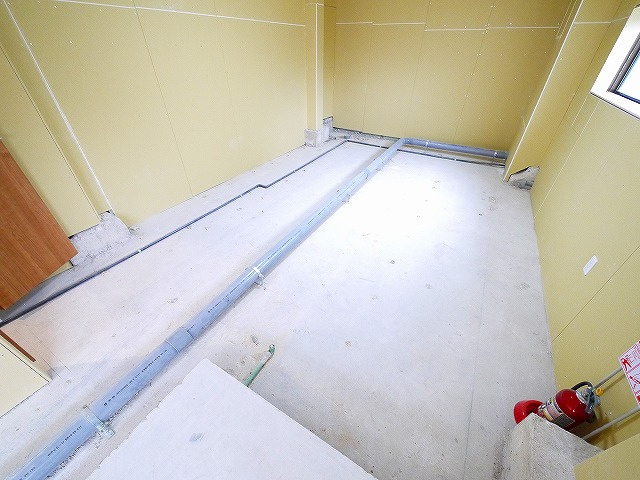 生駒市山崎新町テナントビルの内装