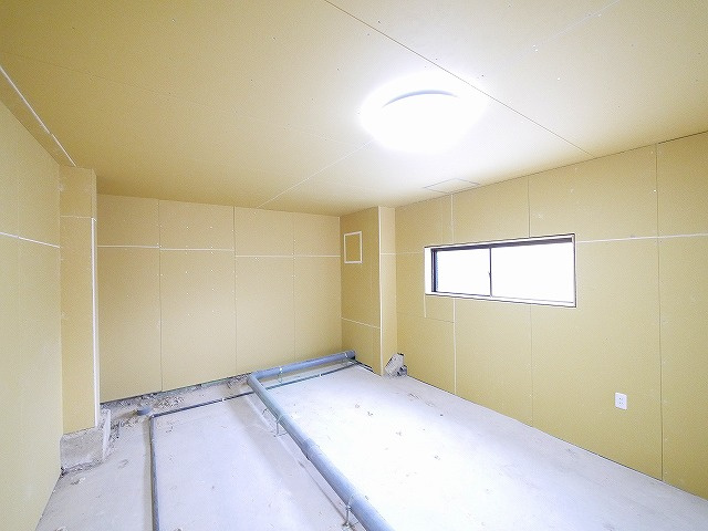 生駒市山崎新町テナントビルの内装