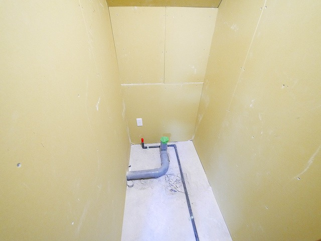 生駒市山崎新町テナントビルの内装