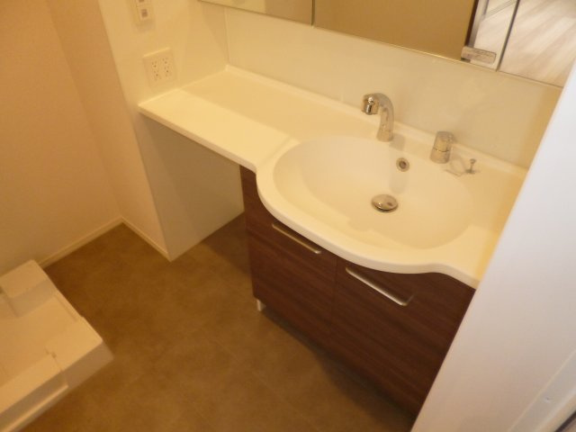 セイル倉敷の独立洗面台|洗髪洗面化粧台