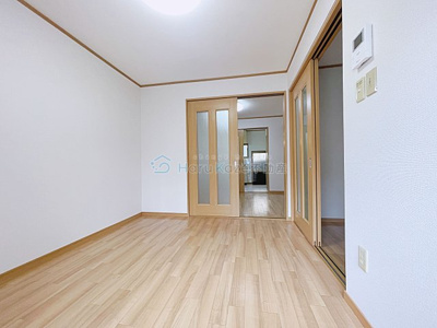 【居間・リビング】 | 重美荘【名古屋市賃貸・全戸角部屋】