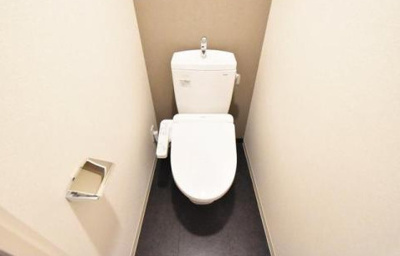 【トイレ】 | アドバンス大阪セレーノ | ゆったりとした空間のトイレです