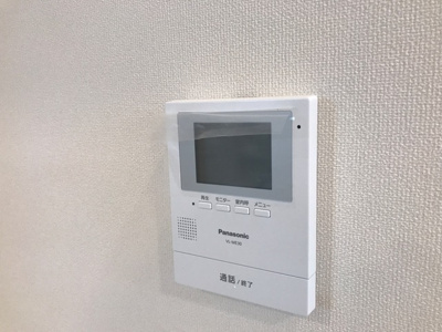 【セキュリティ】 | ヴァンベール ヒルズ | カメラ付インターホン(イメージ)