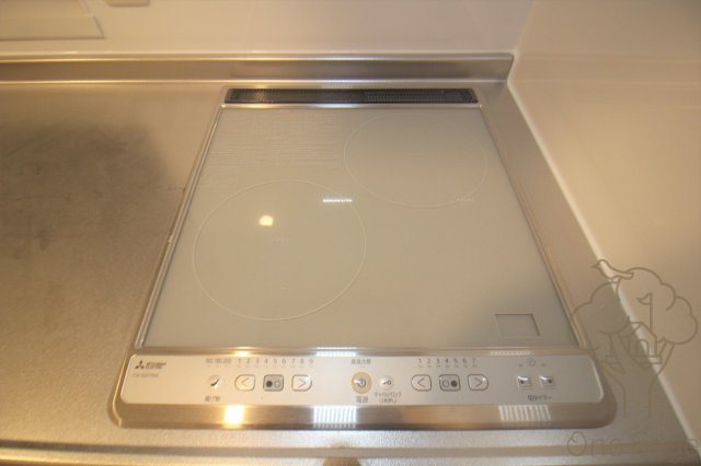 セレニテ西中島アリア壱番館のキッチン