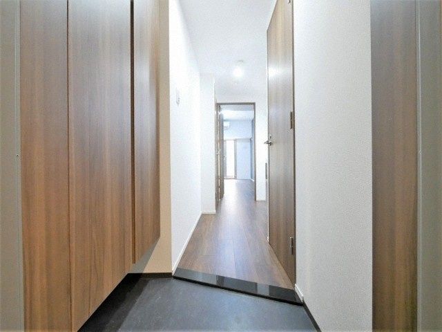 Y&Rino Residenceの玄関