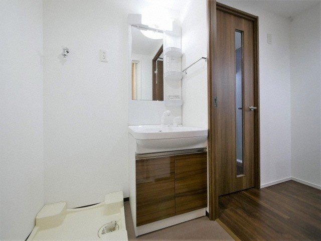 Y&Rino Residenceの洗面所