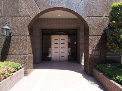 【エントランス】 | サーパス中町　