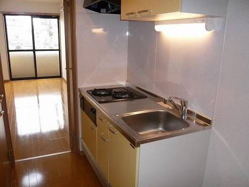フラッティ千本上立売のキッチン