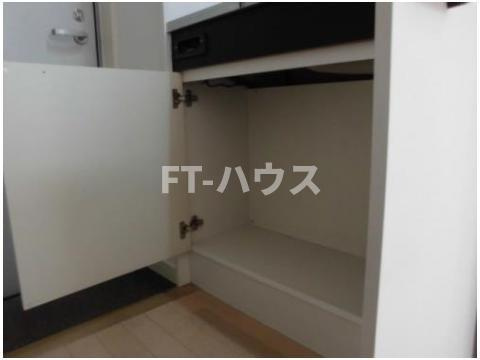 アルカンシェル薬園台の収納