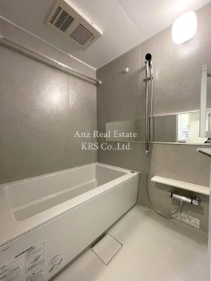 【浴室】 | プラシーデンス淡路町 | コンパクトで使いやすいお風呂です