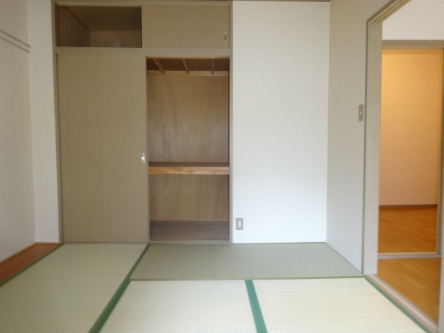 ハーモニーマンションA棟のその他