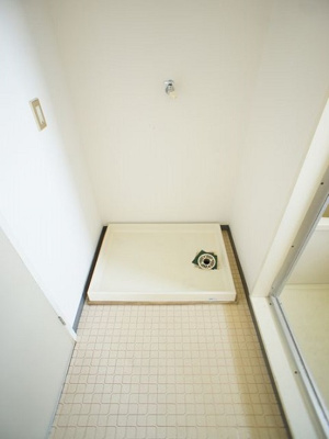 【設備】 | INAビル | 洗濯機置き場があります♪