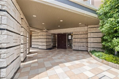 【エントランス】 | ルネ白鷺 | エントランスです