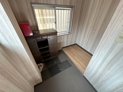 【玄関】 | あけぼの店舗