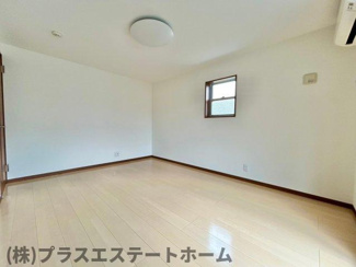 【居間・リビング】 | ラ・ルーチェ須磨本町「須磨寺」駅 徒歩3分