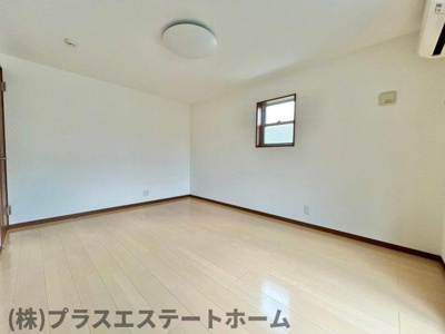 【居間・リビング】 | ラ・ルーチェ須磨本町「須磨寺」駅 徒歩3分