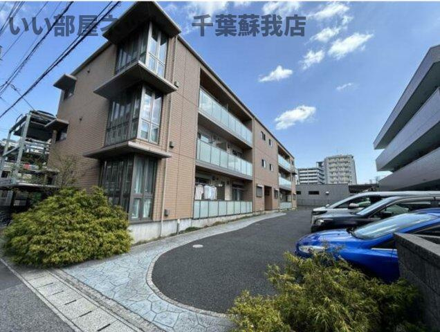 Ｏ２　Ｆｏｒｅｓｔの駐車場