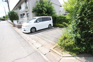 敷地内駐車場（有料・要空き確認）