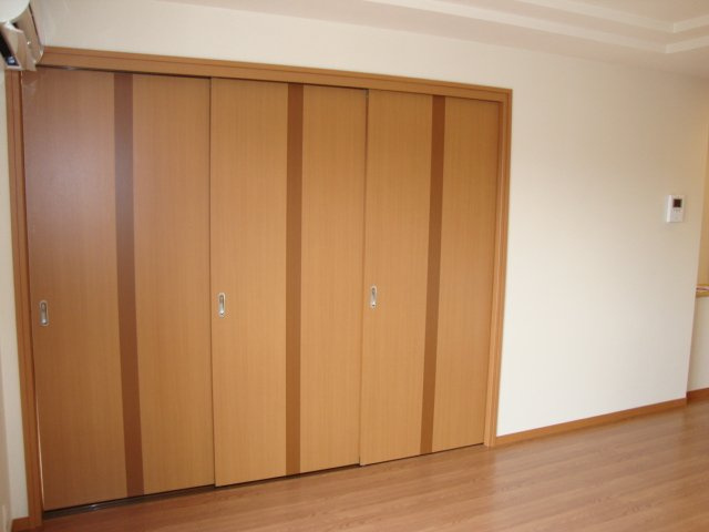 ヴィラ　ビアンカの内装|洋室