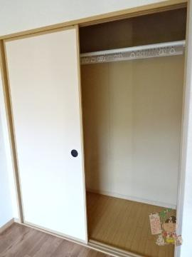 ラフィーネ番町の収納|クローゼット