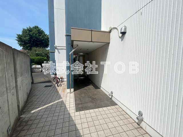 【エントランス】 | ルポゼ調布