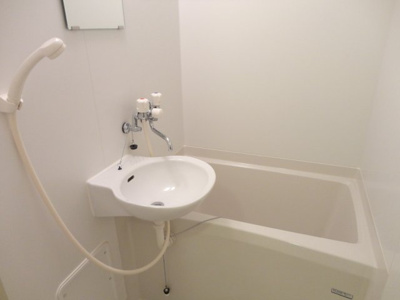 【浴室】 | レオパレスウーノ安原